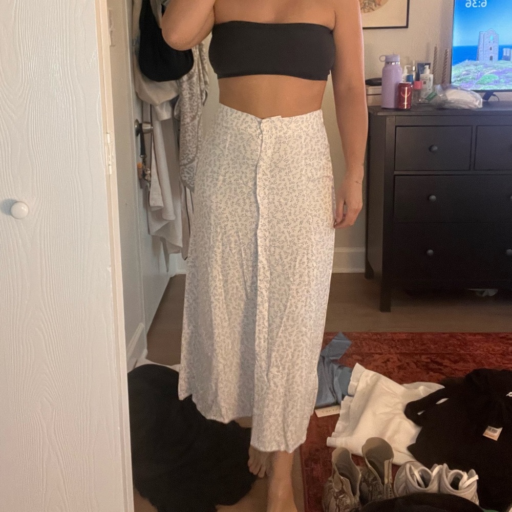 Brandy Melville maxi skirt